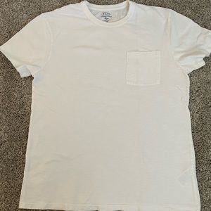 💙JCREW all white short sleeved pocket tshirt